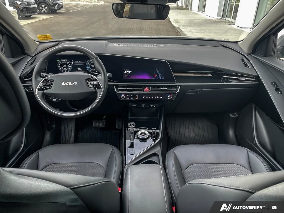 2023 Kia Niro EV Premium+-23