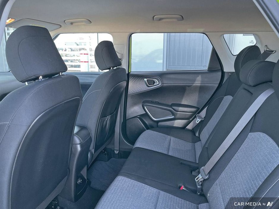 2020 Kia Soul EX-23
