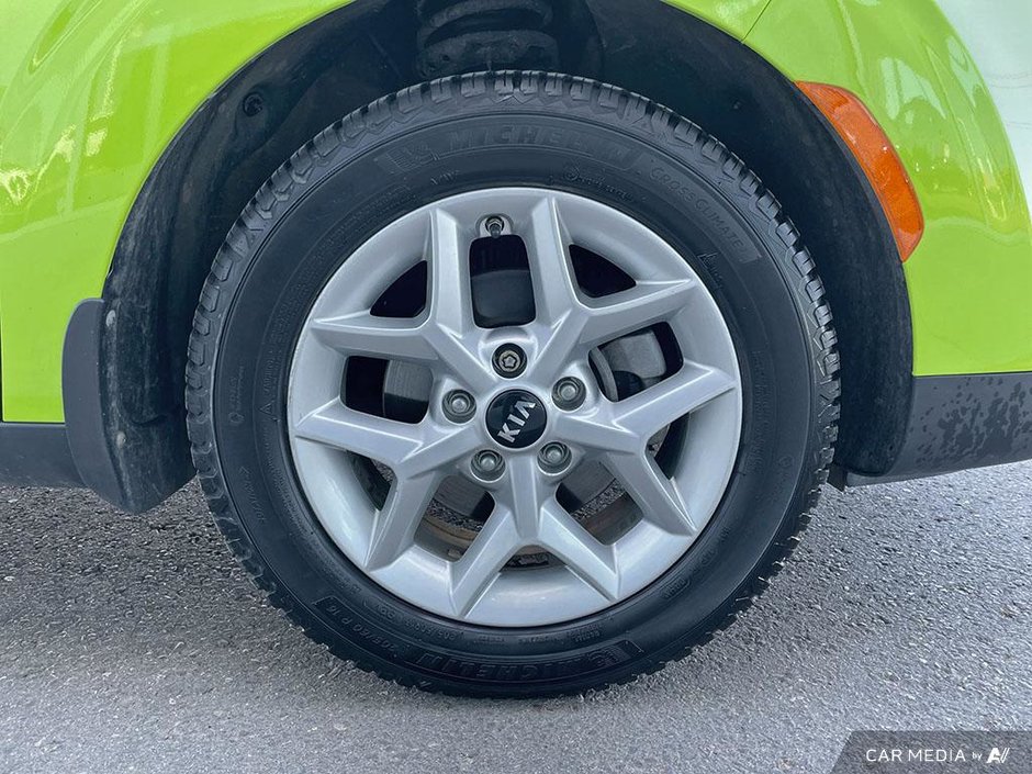 2020 Kia Soul EX-6