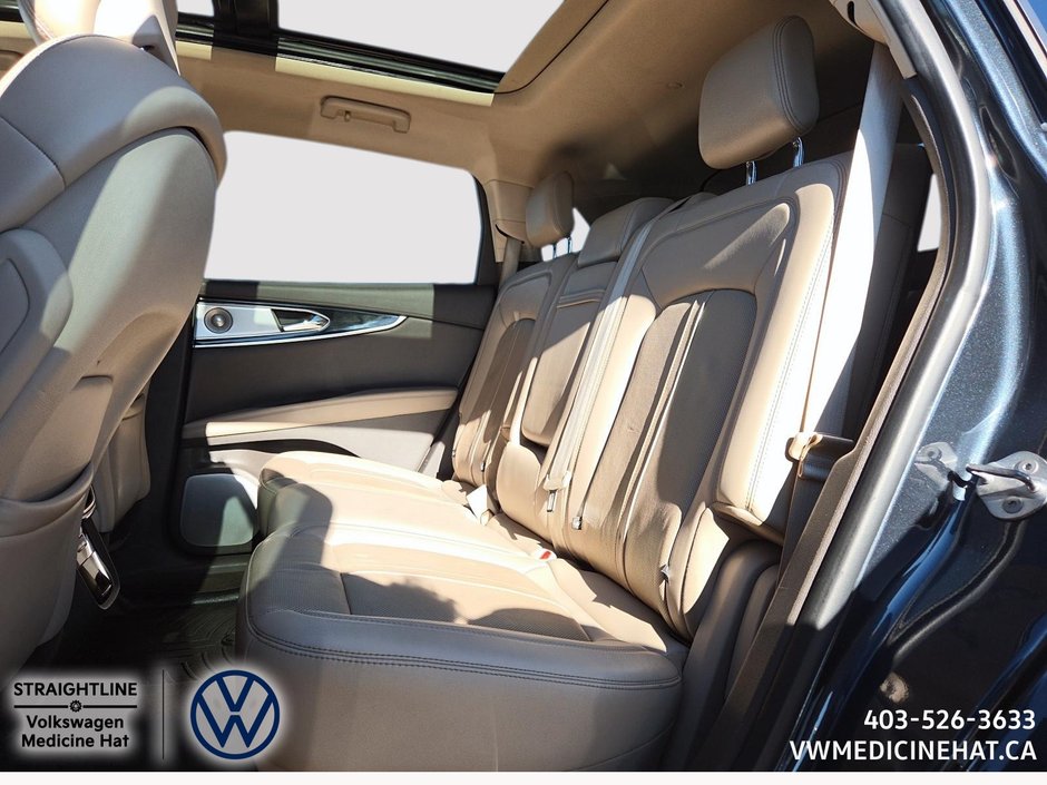 2022 Lincoln Nautilus Reserve-9