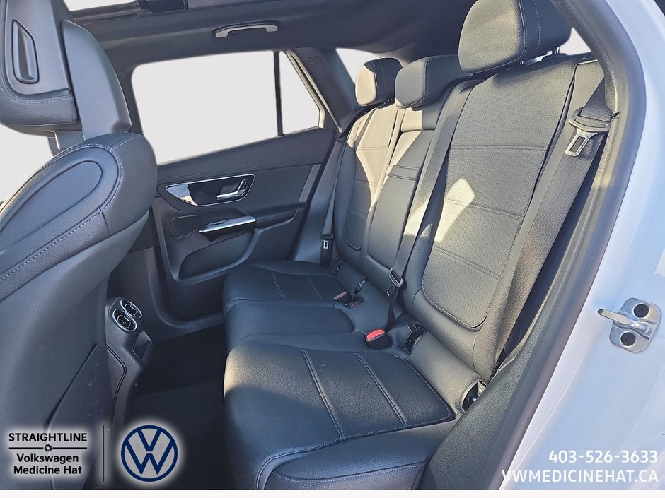 2024 Mercedes-Benz GLC 300-9