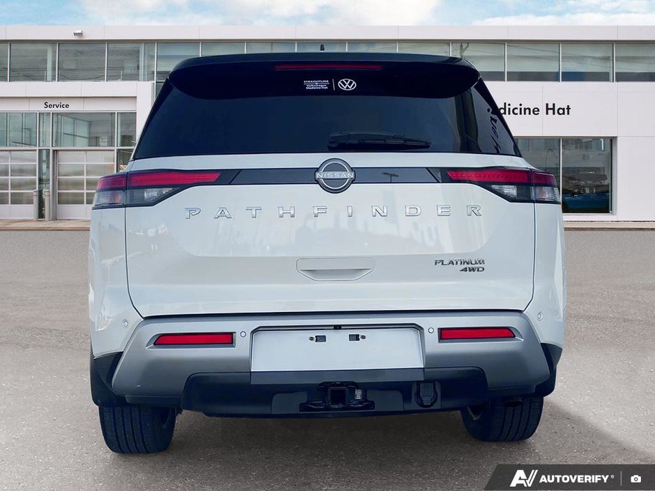 2024 Nissan Pathfinder Platinum-4