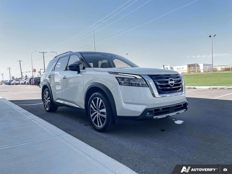 2024 Nissan Pathfinder Platinum-25