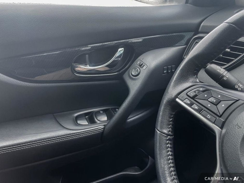 2019 Nissan Rogue SL-16