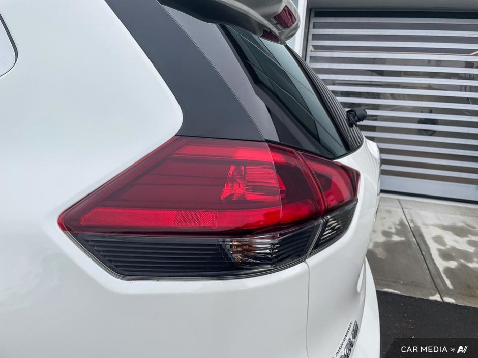 2019 Nissan Rogue SL-10