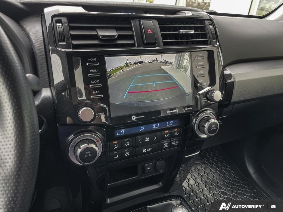 2020 Toyota 4Runner BASE-17