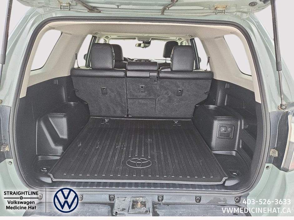 2023 Toyota 4Runner BASE-5