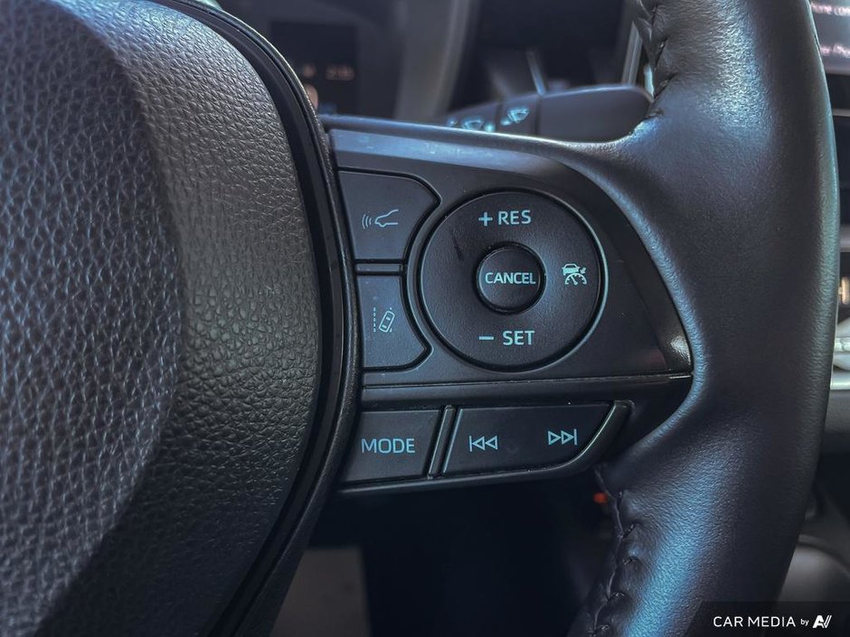 2022 Toyota Corolla LE-15