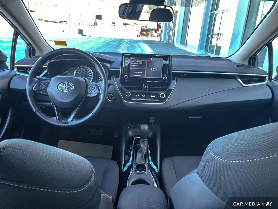 2022 Toyota Corolla LE-23