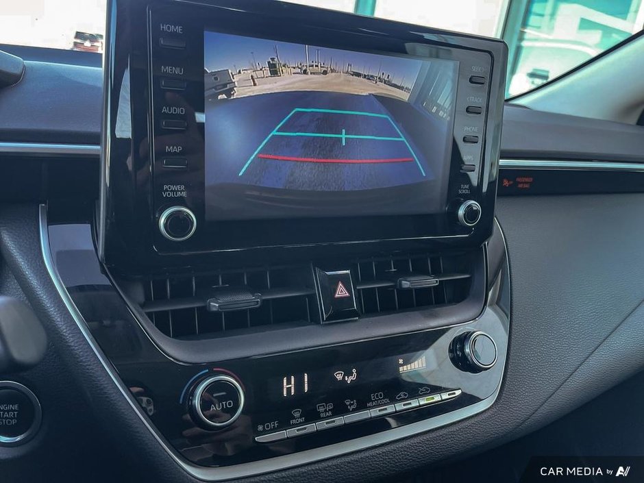 2022 Toyota Corolla LE-18