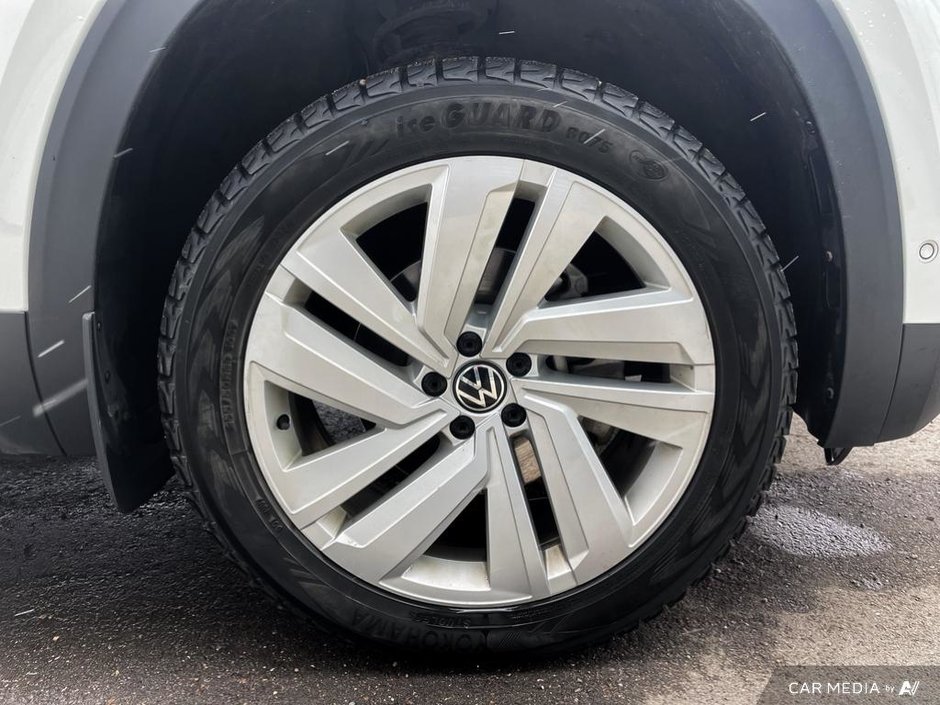 2020 Volkswagen Atlas Cross Sport Execline-5