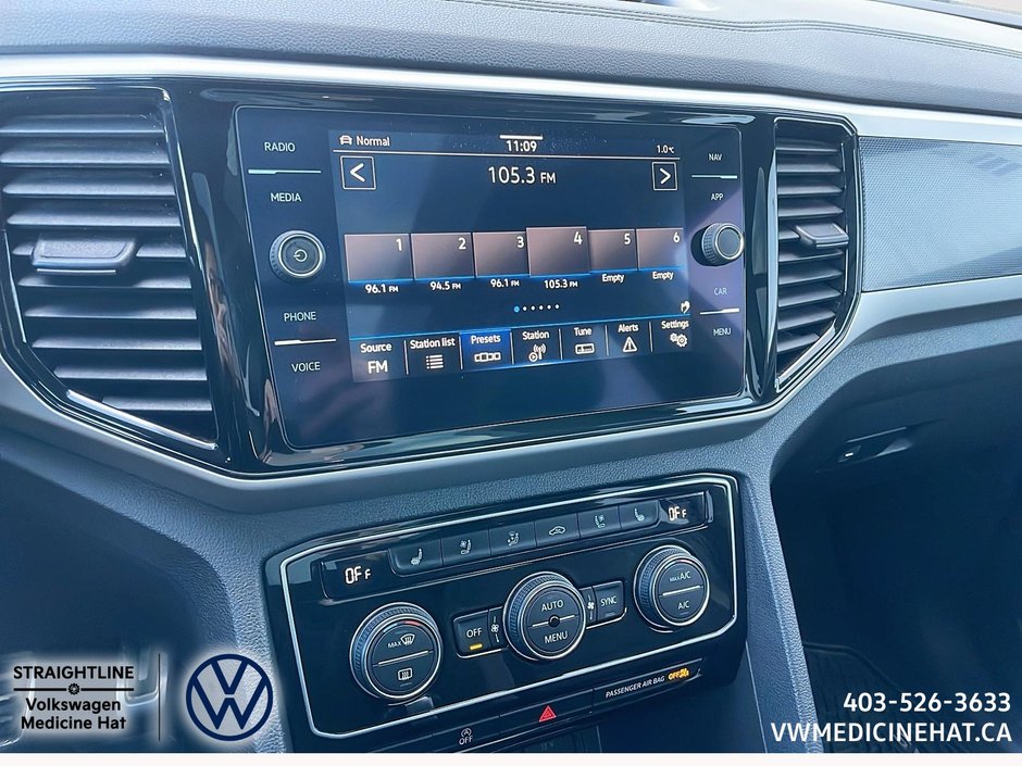 2021 Volkswagen Atlas Cross Sport Execline-19