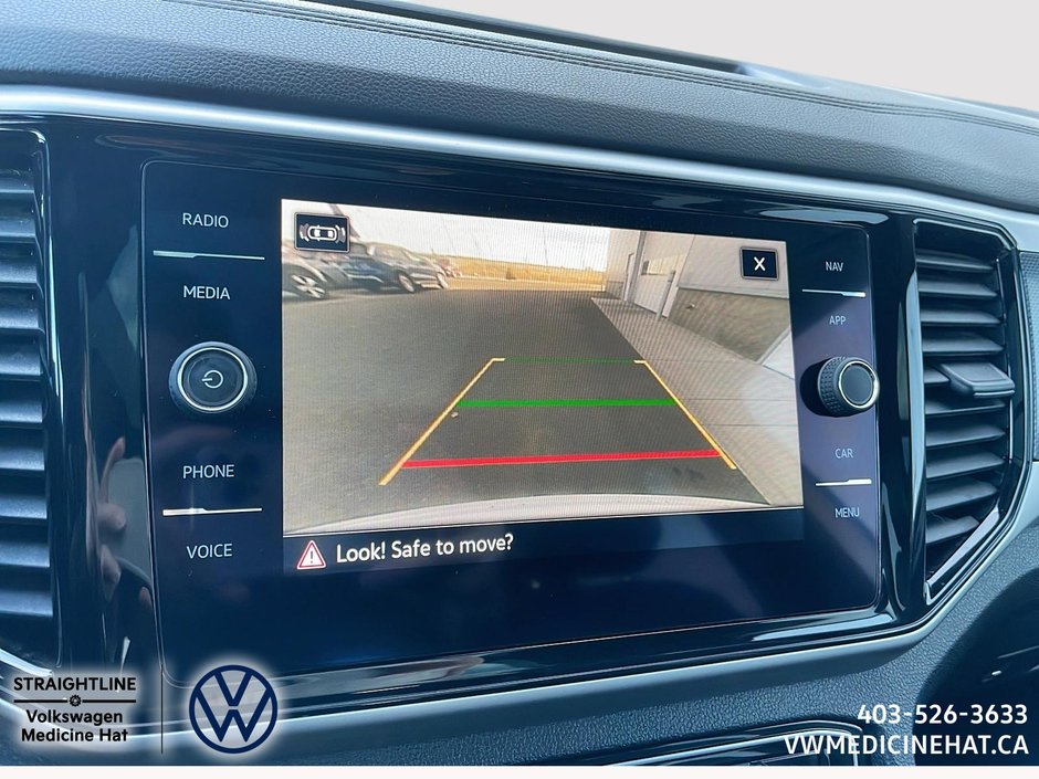 2021 Volkswagen Atlas Cross Sport Execline-18