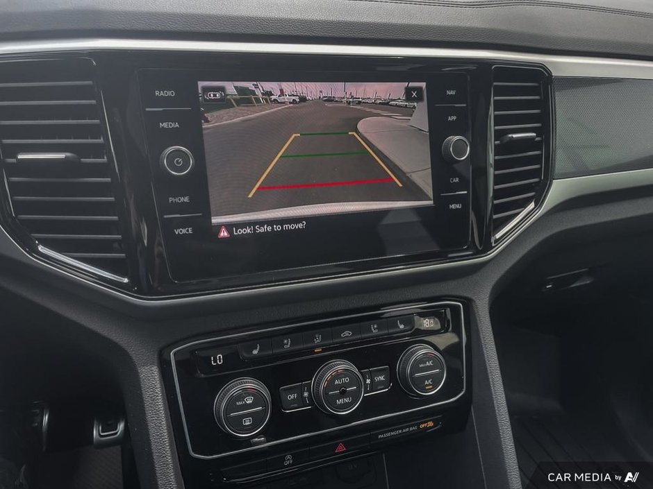 2023 Volkswagen Atlas Cross Sport Highline-18