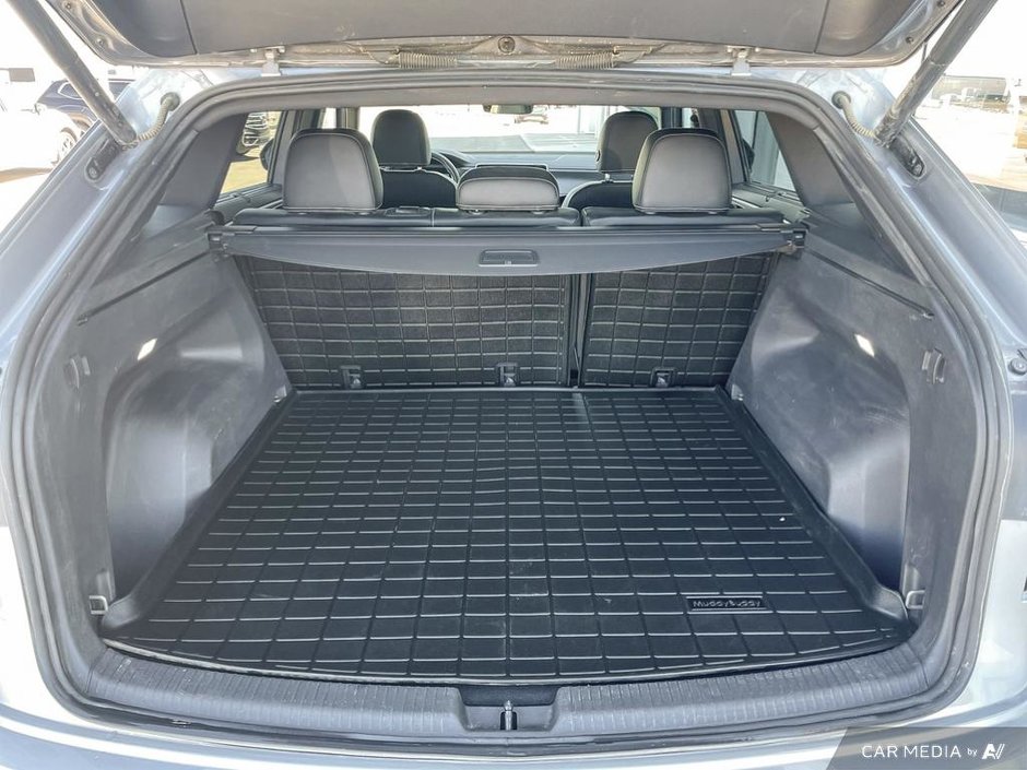 2024 Volkswagen Atlas Cross Sport Highline-11