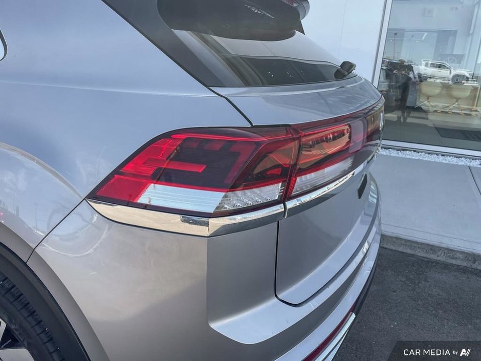 2024 Volkswagen Atlas Cross Sport Highline-10