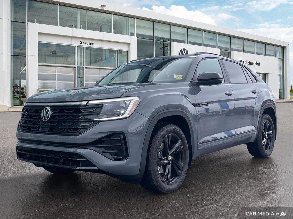 2025 Volkswagen Atlas Cross Sport Comfortline R-Line Black Edition-0