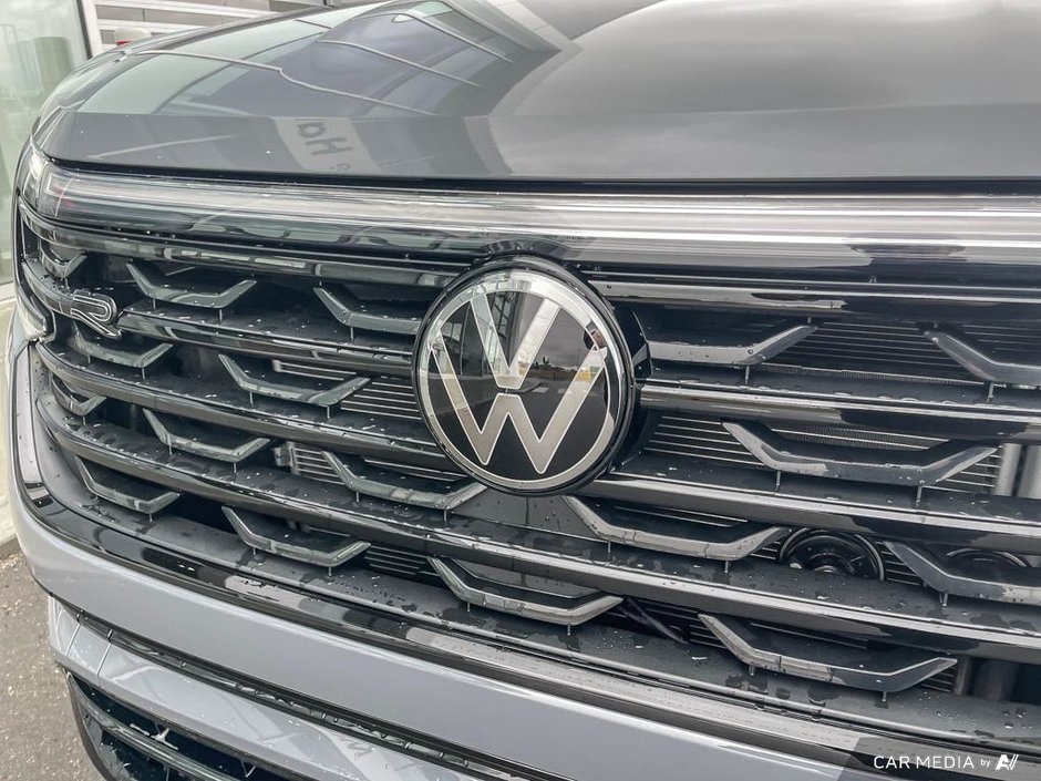 2025 Volkswagen Atlas Cross Sport Comfortline R-Line Black Edition-8