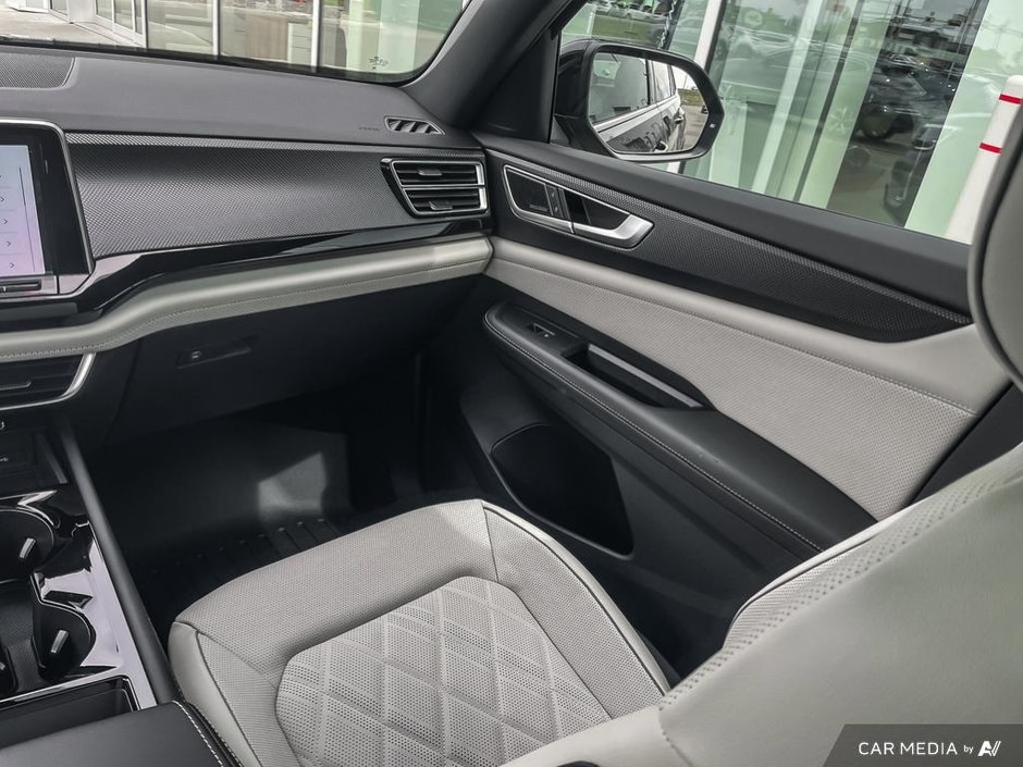 2025 Volkswagen Atlas Cross Sport Execline-24