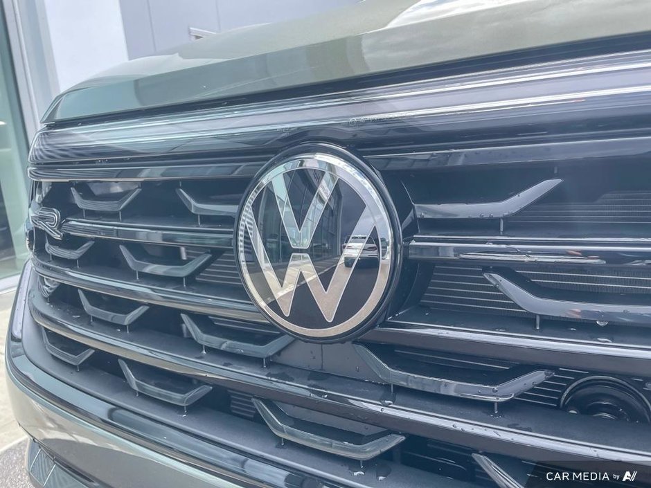 2025 Volkswagen Atlas Cross Sport Comfortline R-Line Black Edition-8