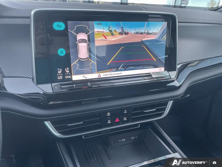 2026 Volkswagen Atlas Cross Sport Highline-17