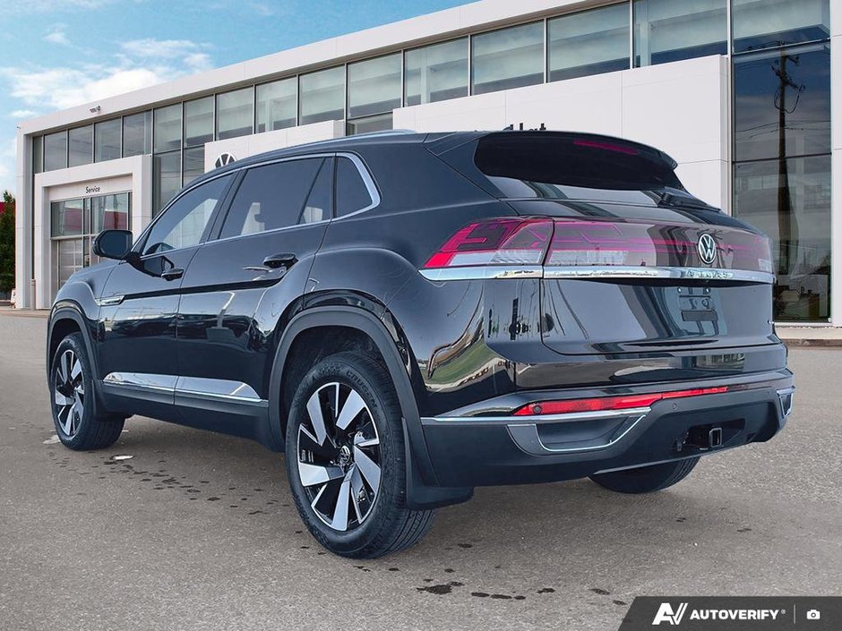 2026 Volkswagen Atlas Cross Sport Highline-3