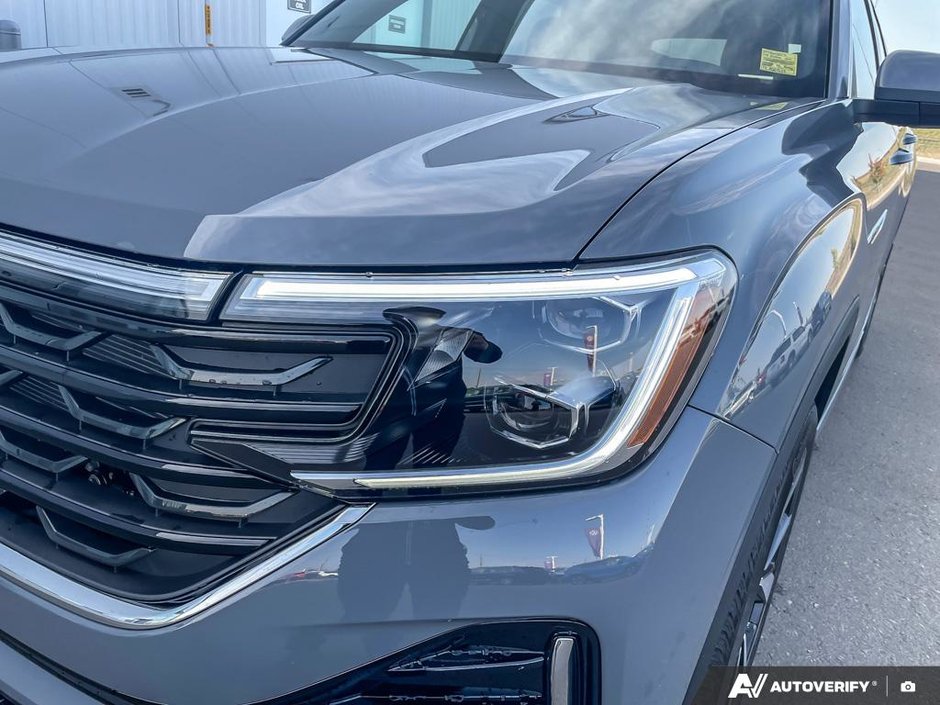 2026 Volkswagen Atlas Cross Sport Execline-7