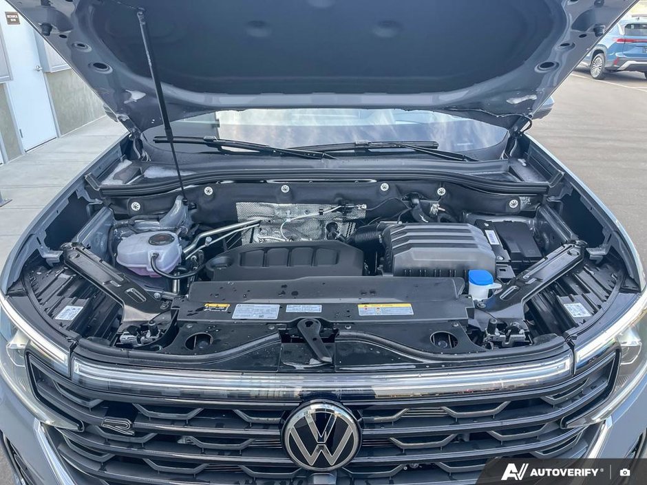 2026 Volkswagen Atlas Cross Sport Execline-9