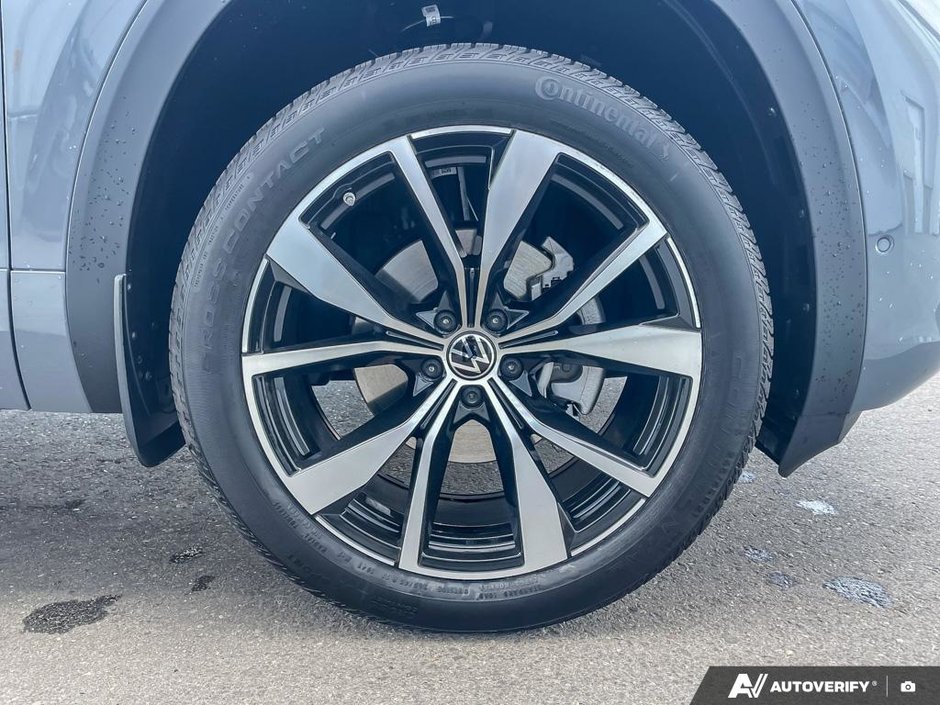 2026 Volkswagen Atlas Cross Sport Execline-5