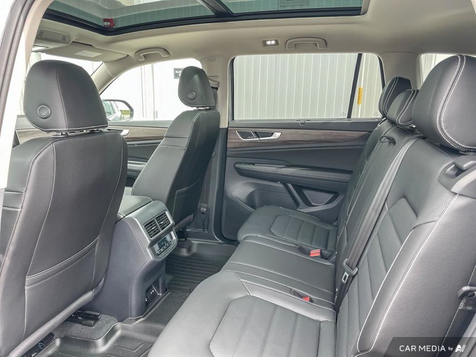 2025 Volkswagen Atlas Highline-22