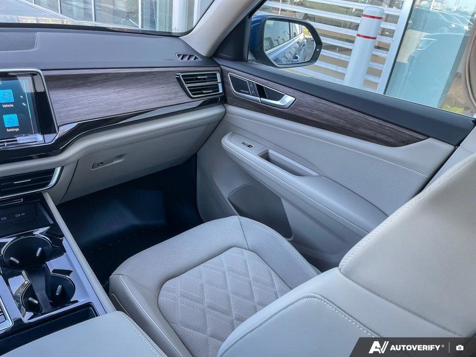 2025 Volkswagen Atlas Execline-24