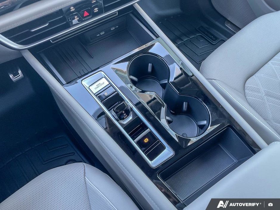 2025 Volkswagen Atlas Execline-17