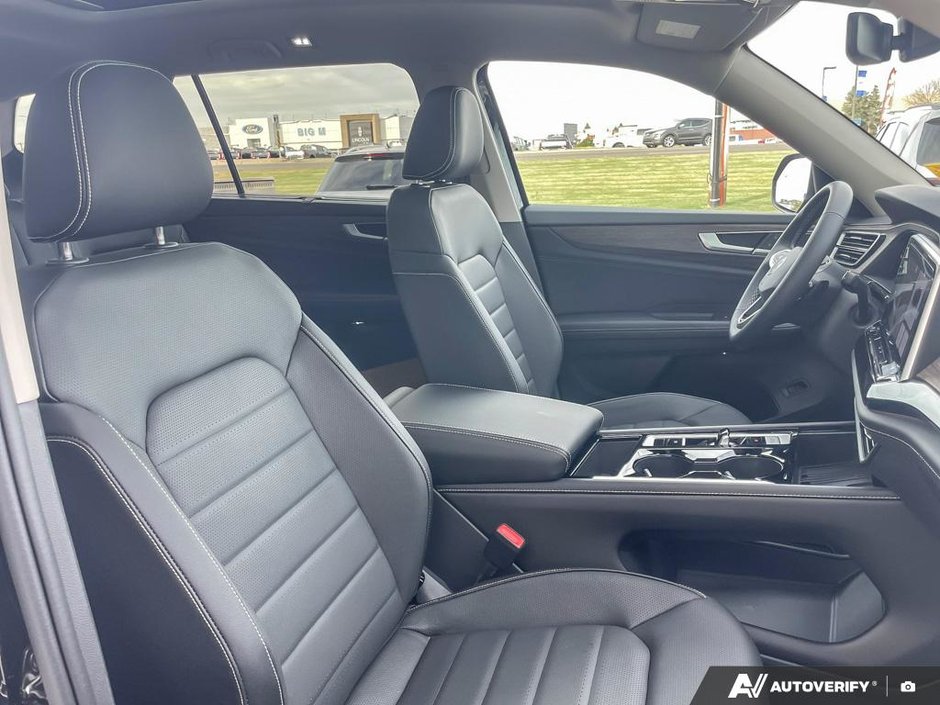 2026 Volkswagen Atlas Highline-20