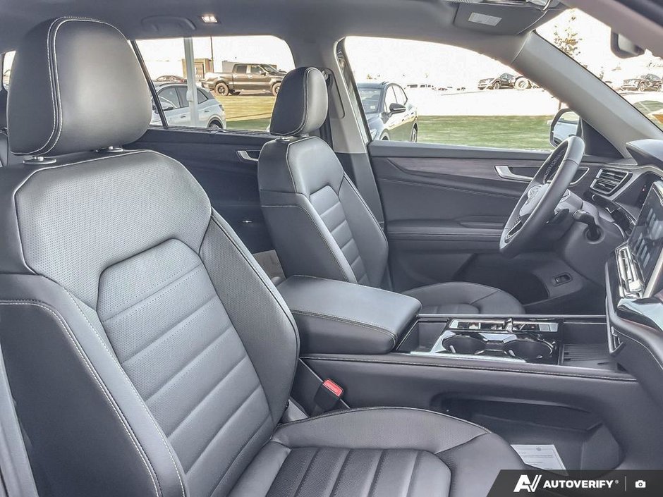 2026 Volkswagen Atlas Highline-21