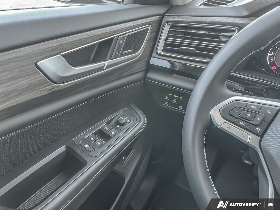 2026 Volkswagen Atlas Highline-16