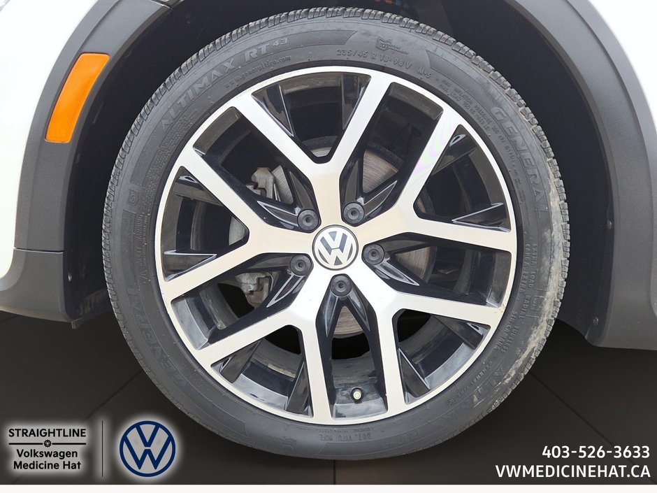 2018 Volkswagen Beetle Dune-6