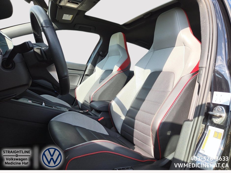 2022 Volkswagen Golf GTI Performance-8