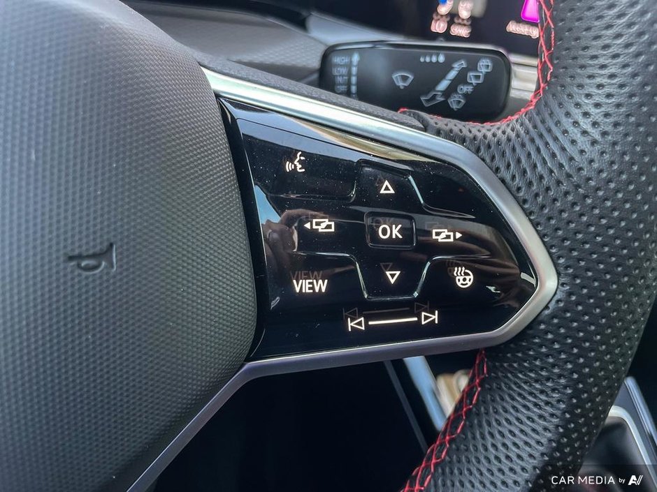 2024 Volkswagen Golf GTI 380 Performance-15