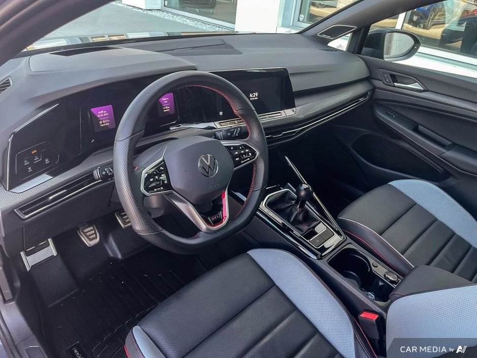 2024 Volkswagen Golf GTI 380 Performance-12