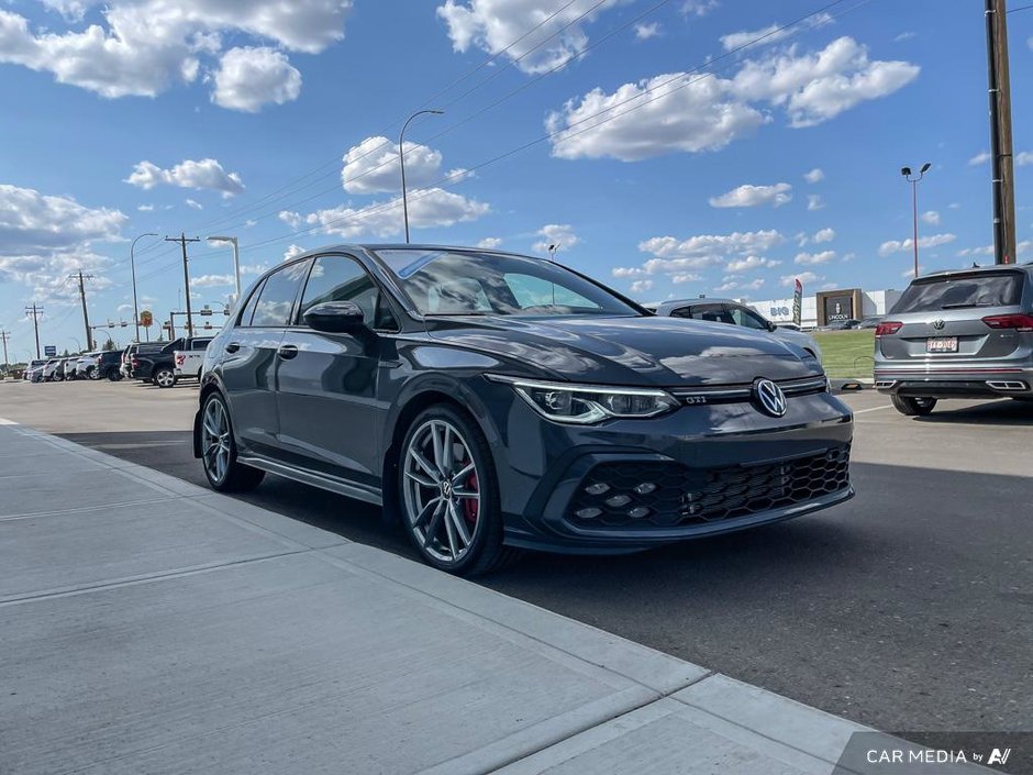 2024 Volkswagen Golf GTI 380 Performance-13