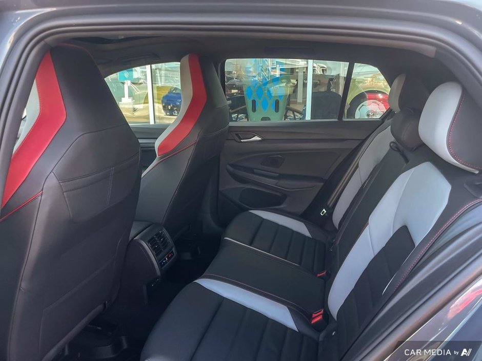 2024 Volkswagen Golf GTI 380 Performance-22