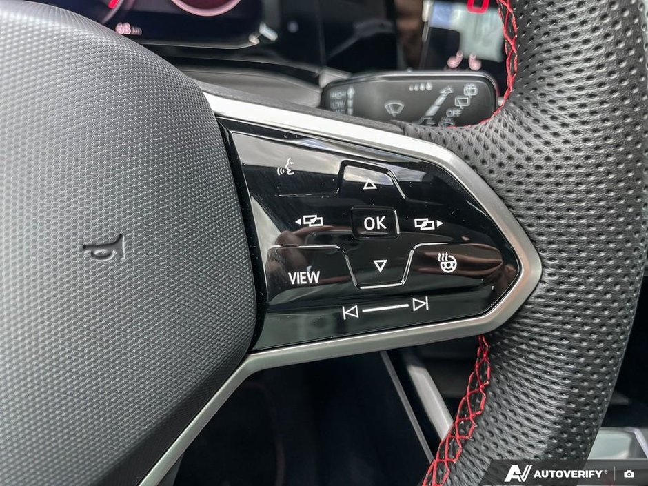 2024 Volkswagen Golf GTI 380 Performance 6M-15