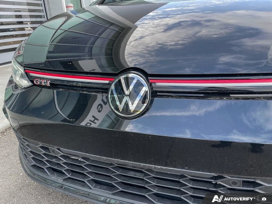 2024 Volkswagen Golf GTI 380 Performance 6M-8