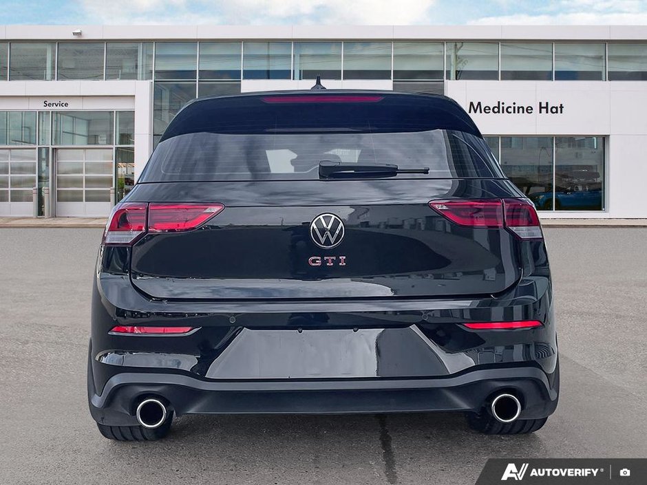 2024 Volkswagen Golf GTI 380 Autobahn-4