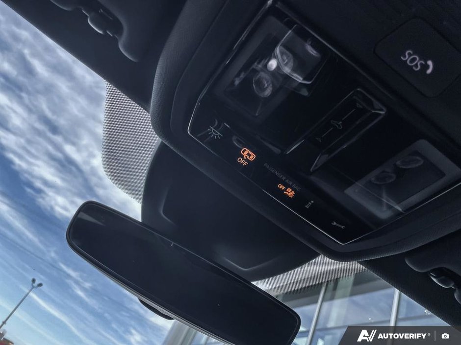 2024 Volkswagen Golf GTI 380 Autobahn-20