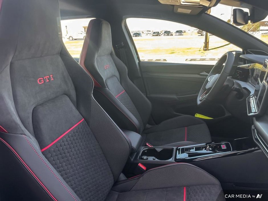 2025 Volkswagen Golf GTI GTI Autobahn-21