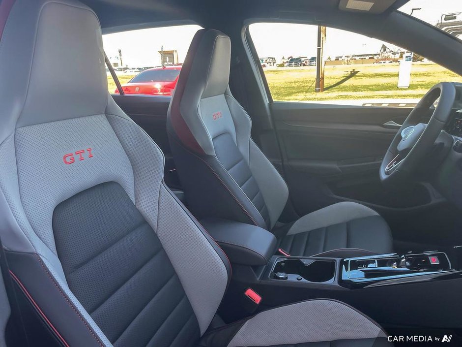 2025 Volkswagen Golf GTI GTI Autobahn-21