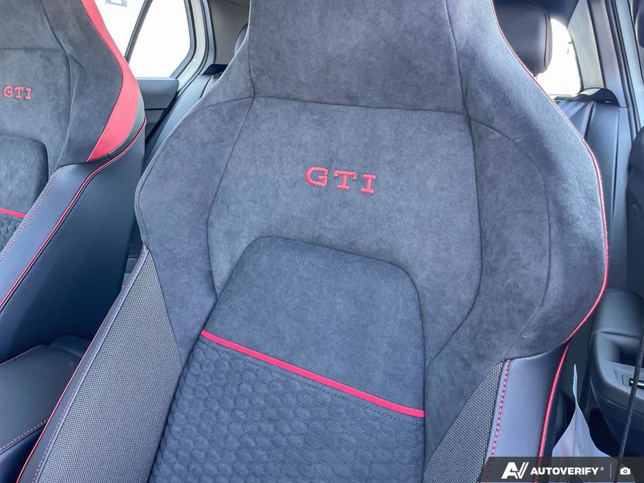 2025 Volkswagen Golf GTI GTI-19
