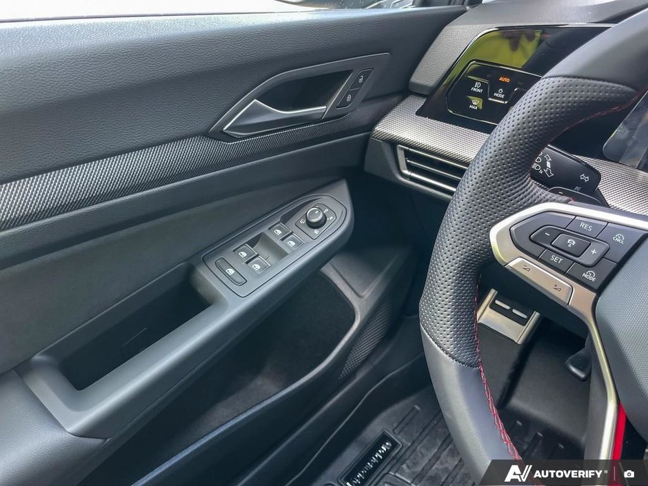 2025 Volkswagen Golf GTI GTI-16