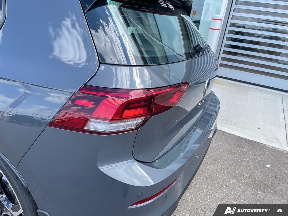 2025 Volkswagen Golf GTI GTI-10